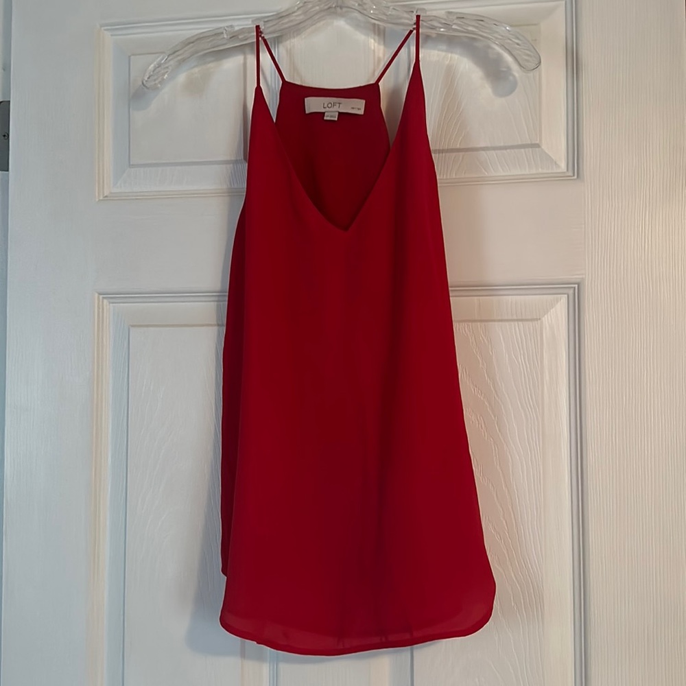 Loft Red Tank